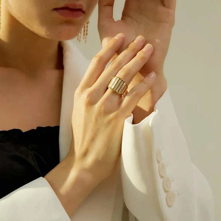 Chunky Wide Band Fine Jewelry Rings Accessories 18K Gold Plated Stainless Steel Minimalist Gift Mother of Pearl Shell Ring