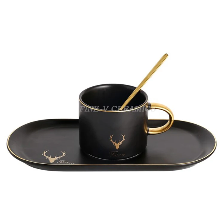 logo customization Creative Nordic red green ceramic coffee cup and saucer set breakfast porcelain mug with gold line