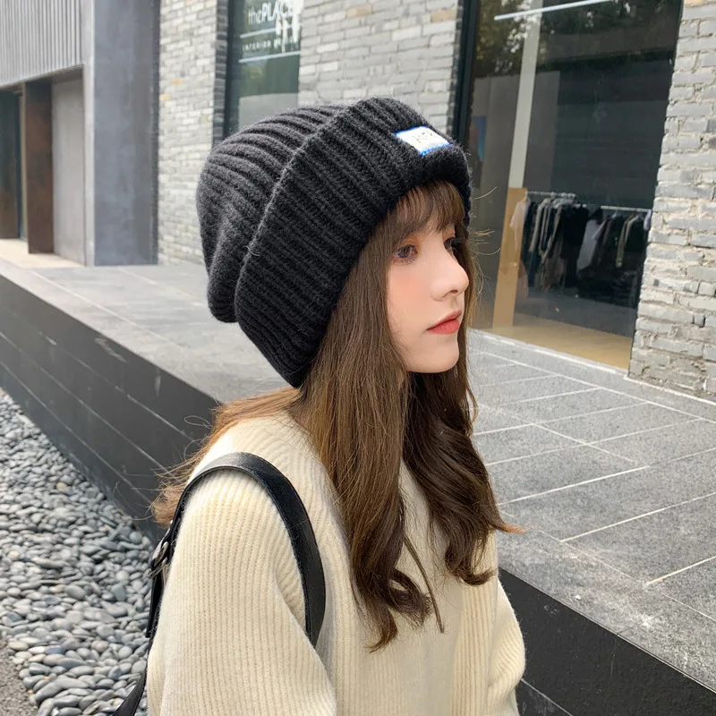 Wholesale High Quality Daily Warm Winter Hat For Man and Woman Classic Acrylic Blank Custom Logo Knit Cuff Beanie