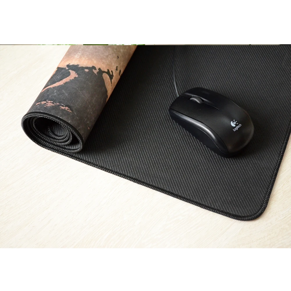 Large Wireless Charging Microfiber Game Mouse Mat