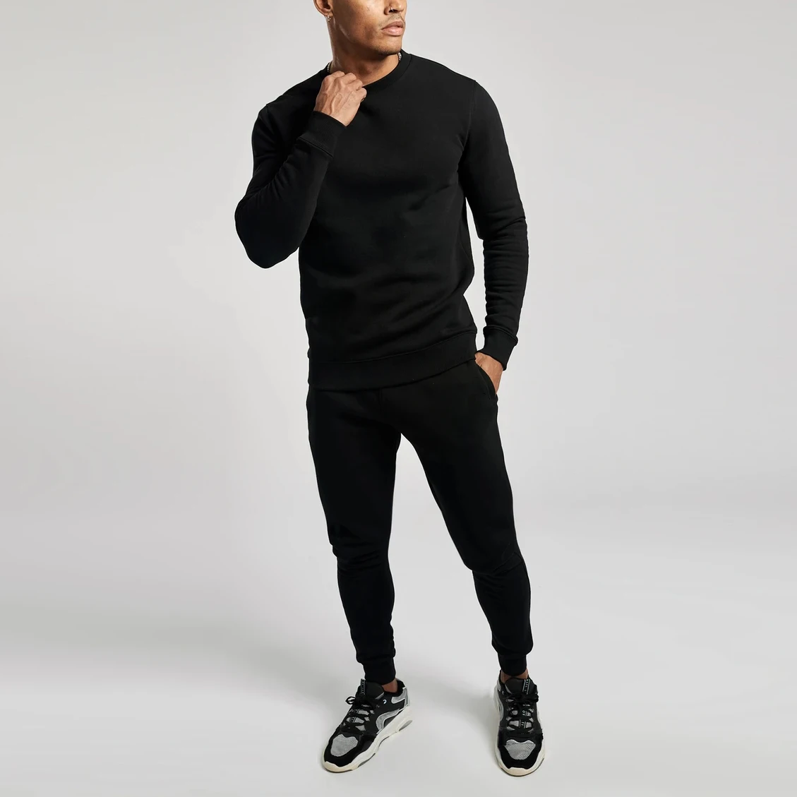 OEM лаконичный стиль повседневная мужская спортивная одежда с логотипом на заказ мужские толстовки круглым вырезом