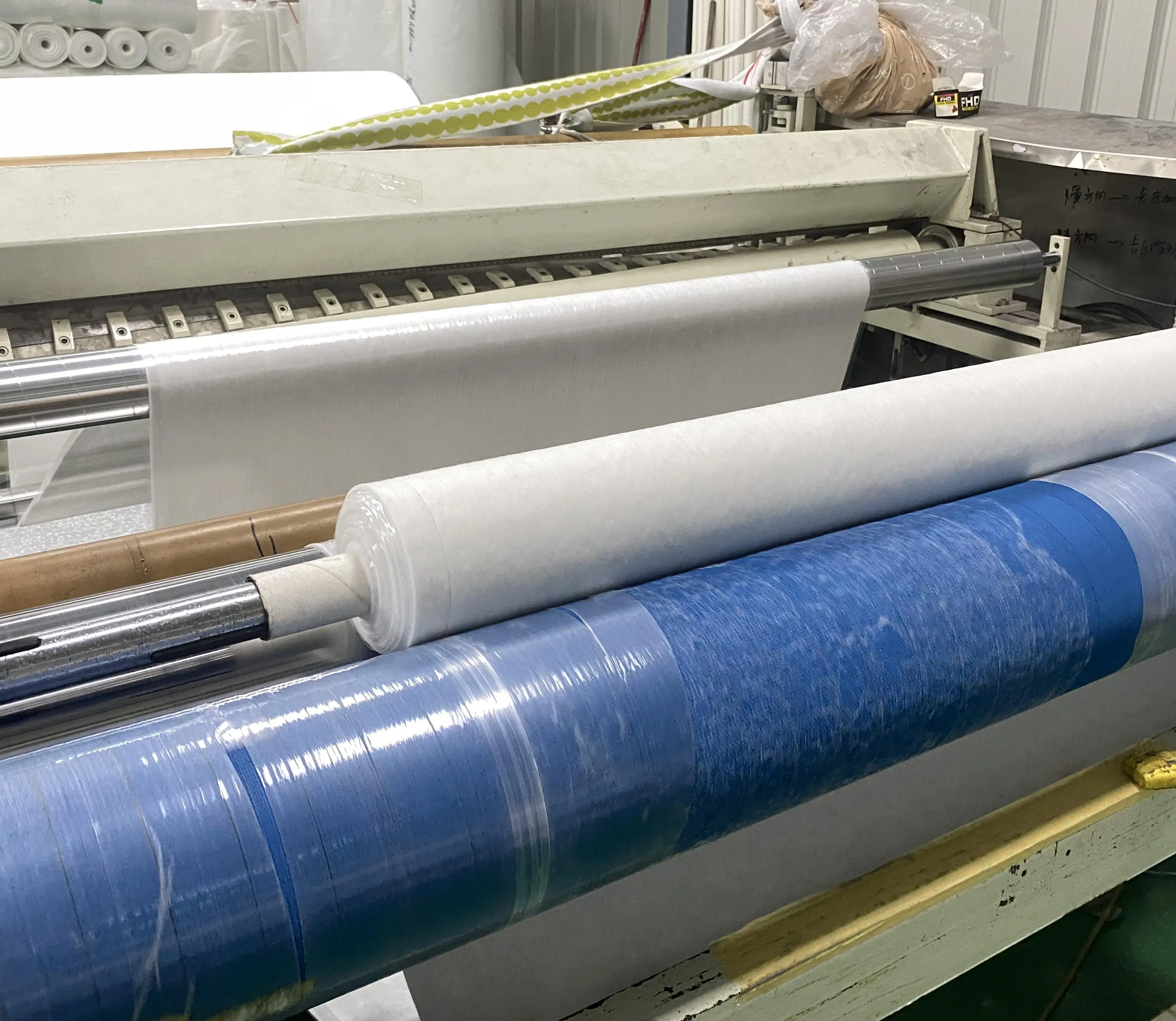 Good quality self-adhesive painter felt with PE film covering fleece roll 1 x 25 m