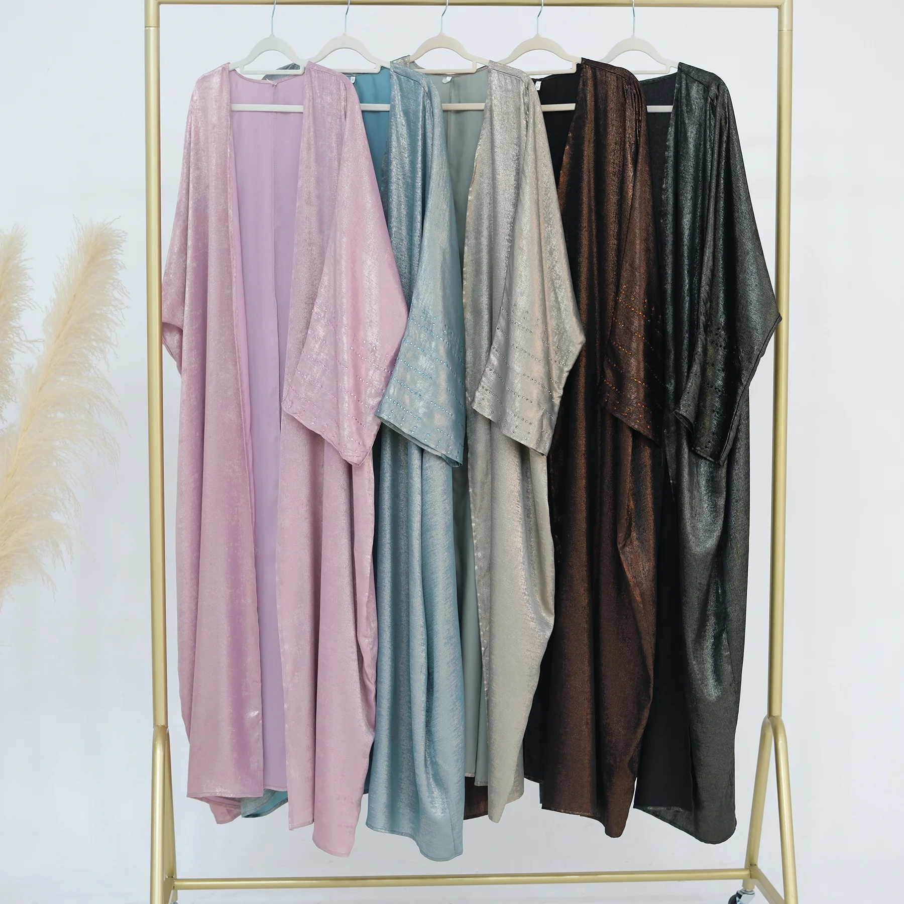 2024 New Beaded Sleeves Open Abaya Dubai Shinny Fabric Modest Abaya Women Muslim Dress Fashion Luxury Islamic Clothing