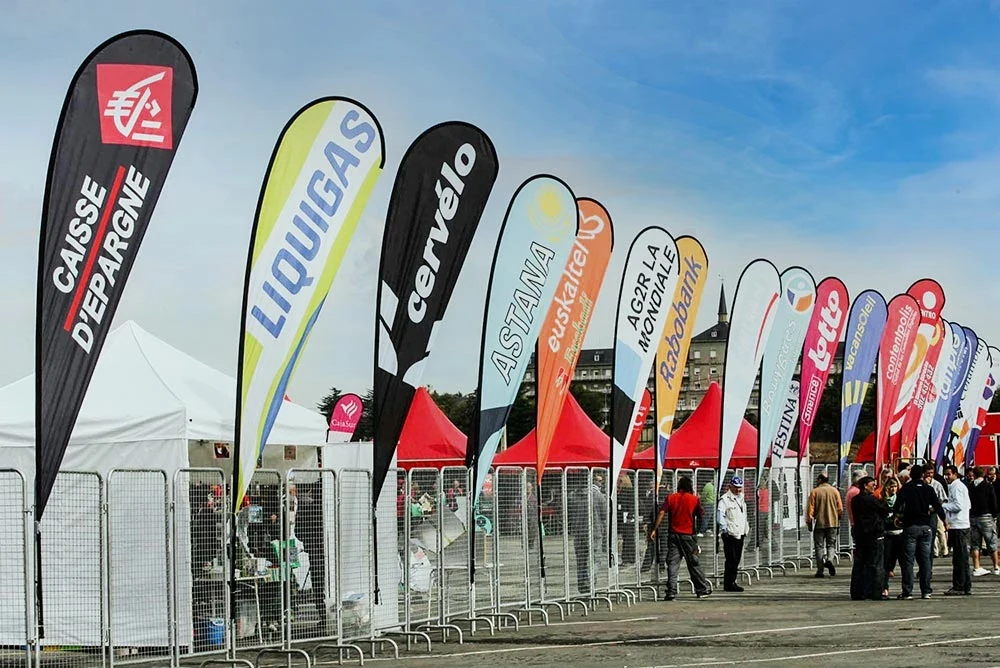 Высококачественный теплопроводный полиэстер 3 м флаг Полюс дешевая цена рекламный пляжный с базой