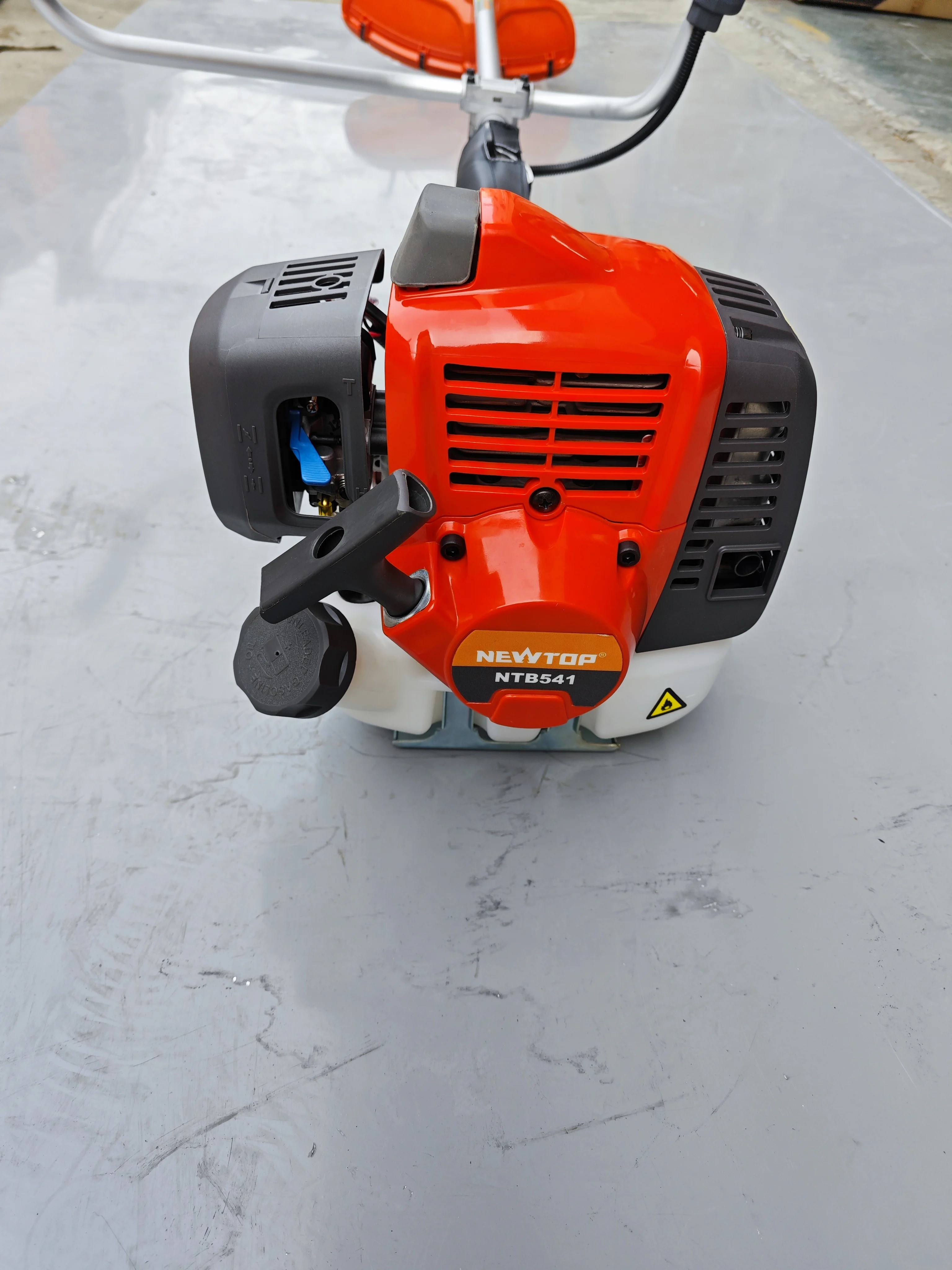 Hot sale 2 stroke High Quality grass trimmer grass cutter machine gasoline lawn mower