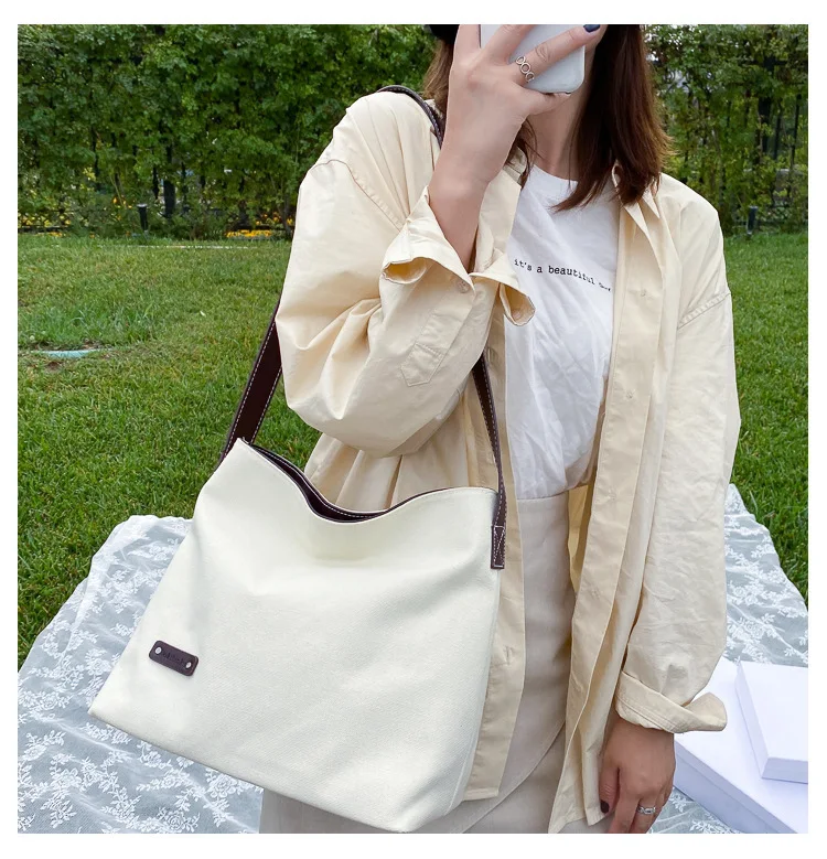 
Canvas White Bucket Bag Chic Office Women Handbags Fancy Vegan Leather Hot Women Bags 