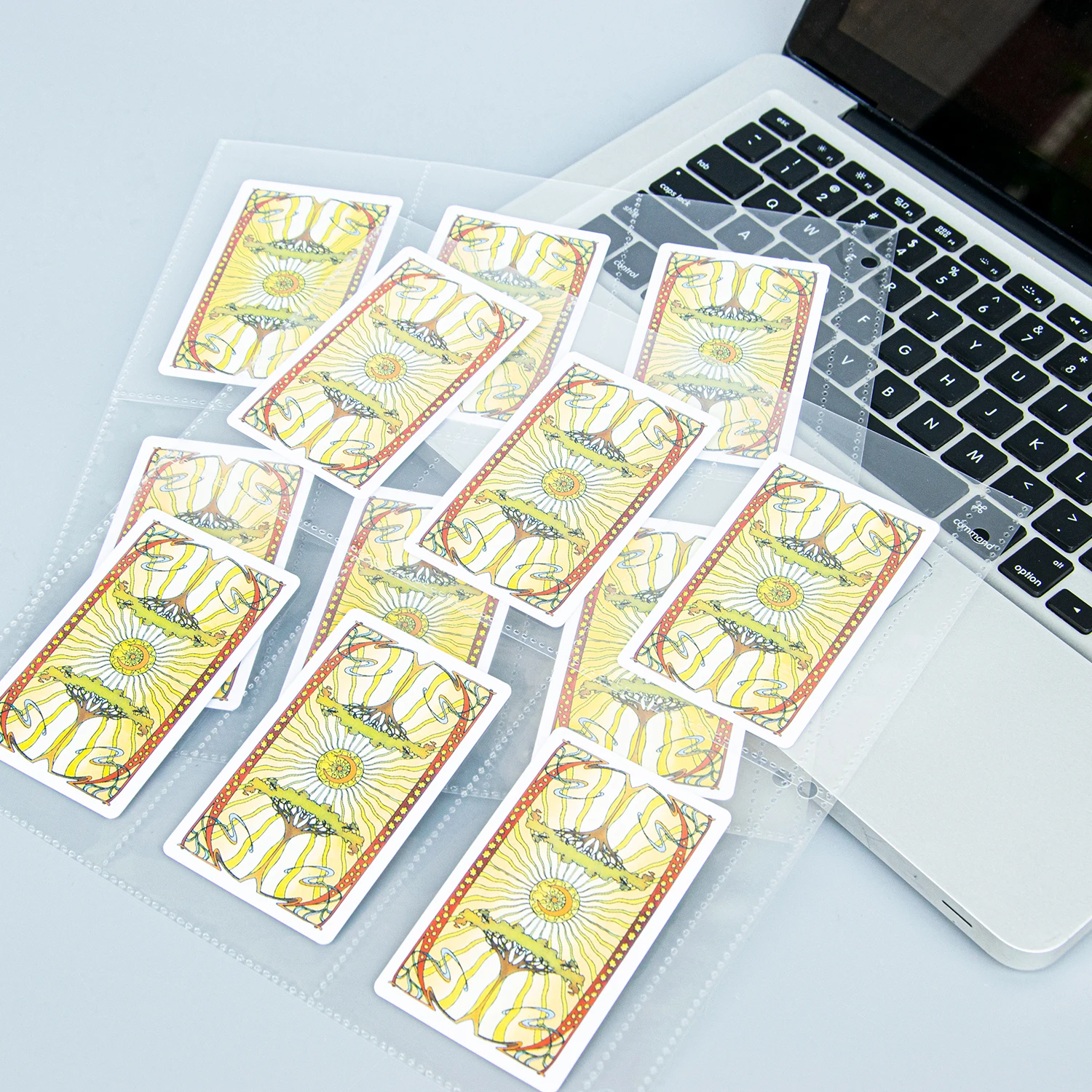 Durable 3 Holes Card Storage Album Pages Transparent Waterproof PP Plastic Trading Card Sleeves for Tarot Cards