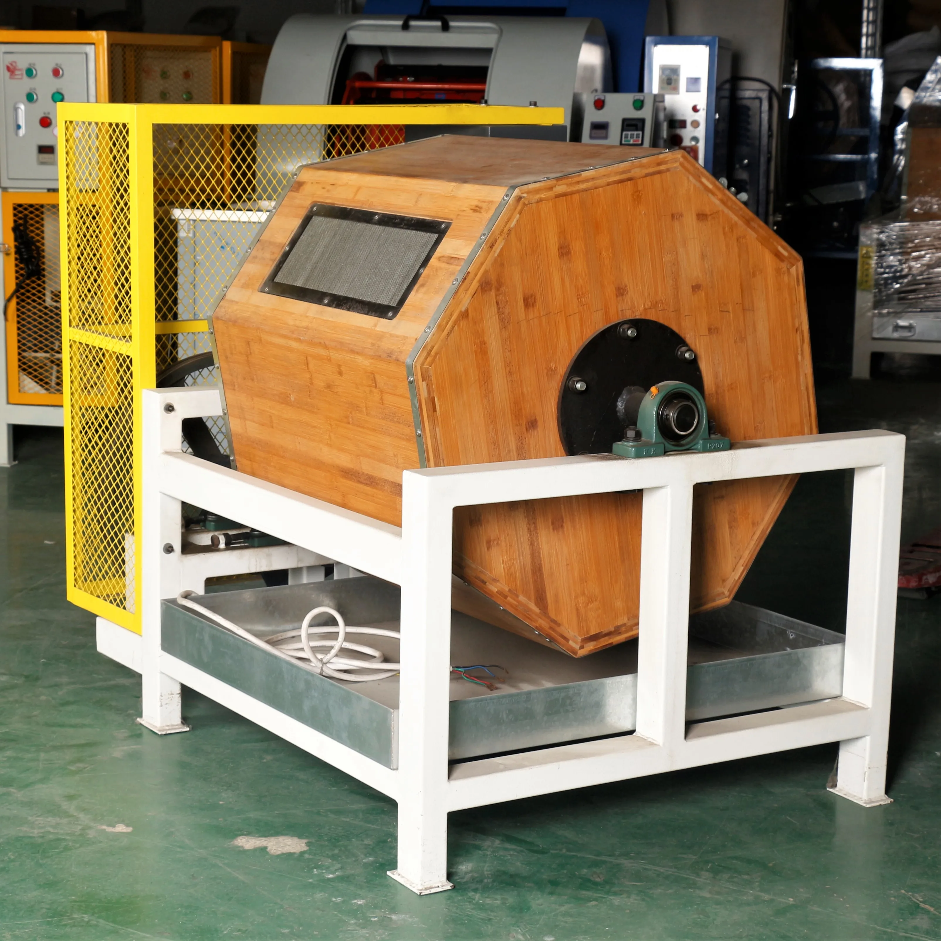 Hardware accessories mirror processing polishing machine, roller rotating polishing machine