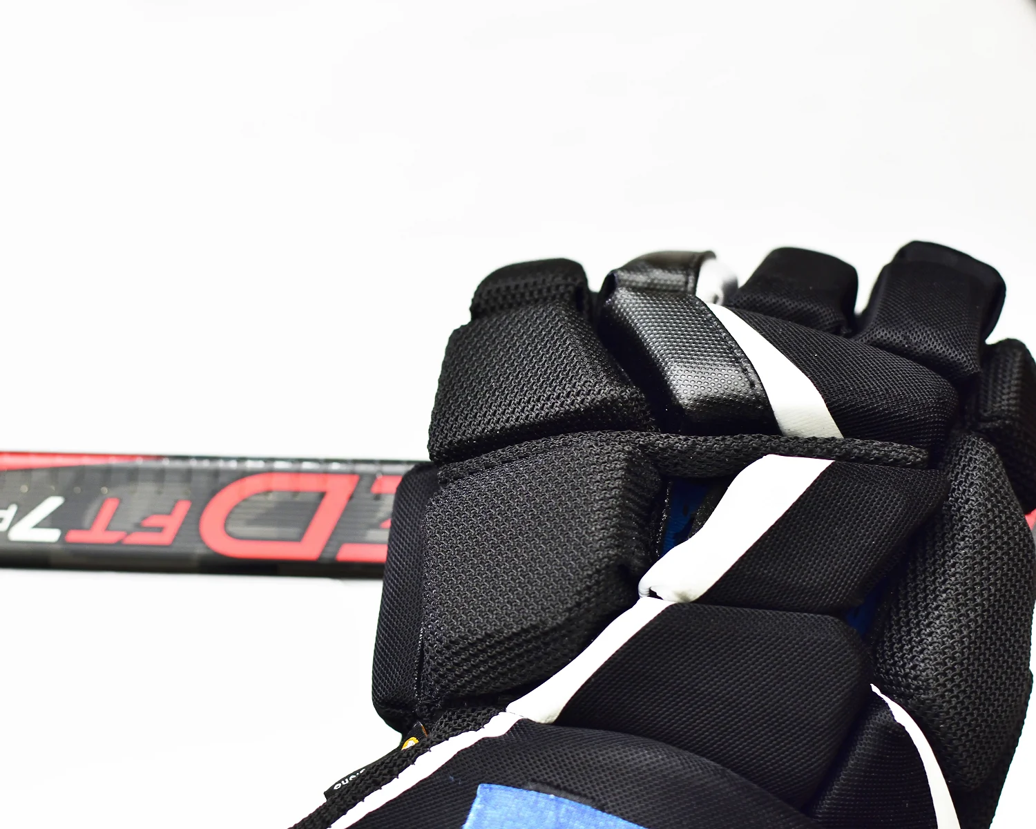 Carbon Fiber Ice Hockey Sticks with P92 P7 P3 P02 P91A P88 PM9 Blade on Sale for Old Field Hockey Players