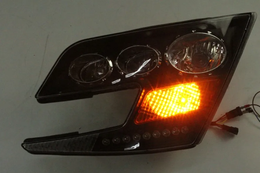 Kinglong spare parts Kinglong bus head light LED HEAD LAMP auto led 24V  HC-B-1088