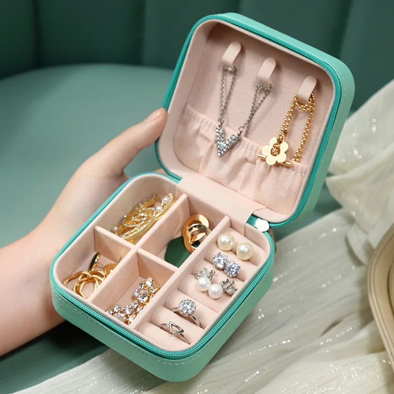 2022 New Design Portable Travel Mini Jewelry Box Leather Jewellery Ring Organizer Case Storage Gift Box Girls Women