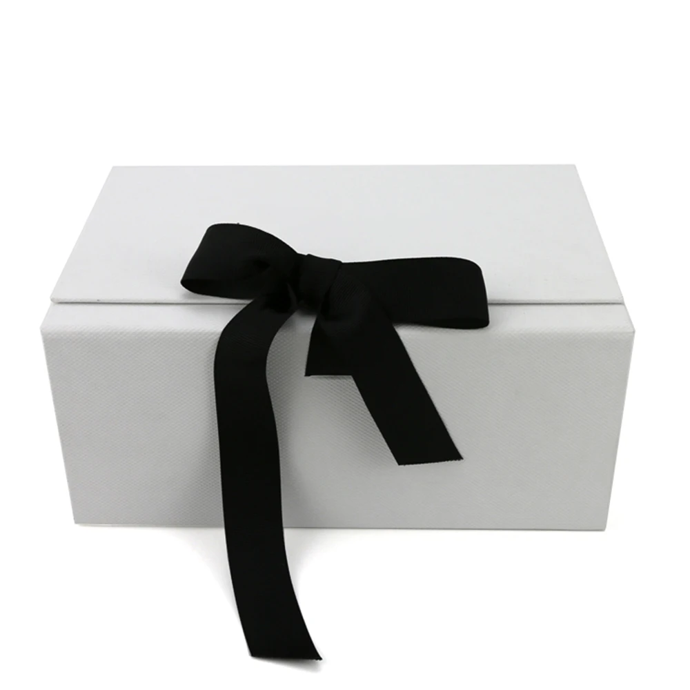 Classic Luxury Customized Wholesale Design Logo Print Cream White Magnetic Lid Book Shape Box With Ribbon Bow For Sweet Cookie
