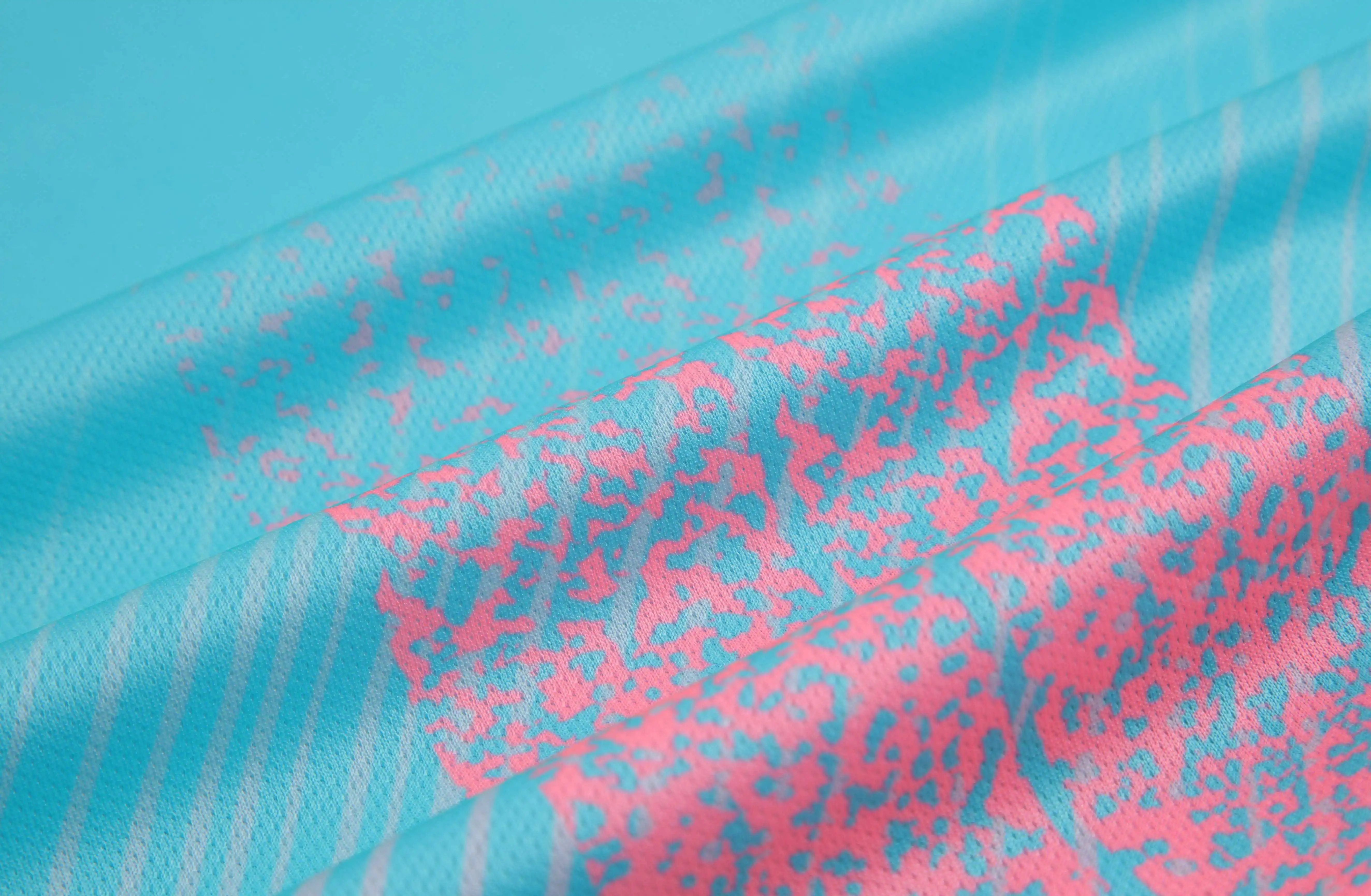 Cheap Sublimated Custom Soccer shirt Uniform Football Club set customized Soccer Jersey for men