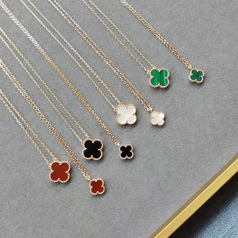 High-end luxury four-leaf clover mini necklace fashionable lucky flower 18k gold-plated clavicle chain for girls birthday party