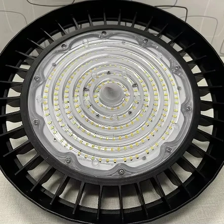Светодиодная лампа UFO Highbay 210lm/W 300 Вт 150lm/W