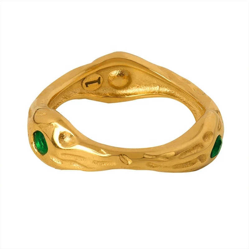 Wholesale Custom Fashion Jewelry 18K Gold Plated Stainless Steel Irregularity Embossed Green Zircon Eye Finger Ring For Women