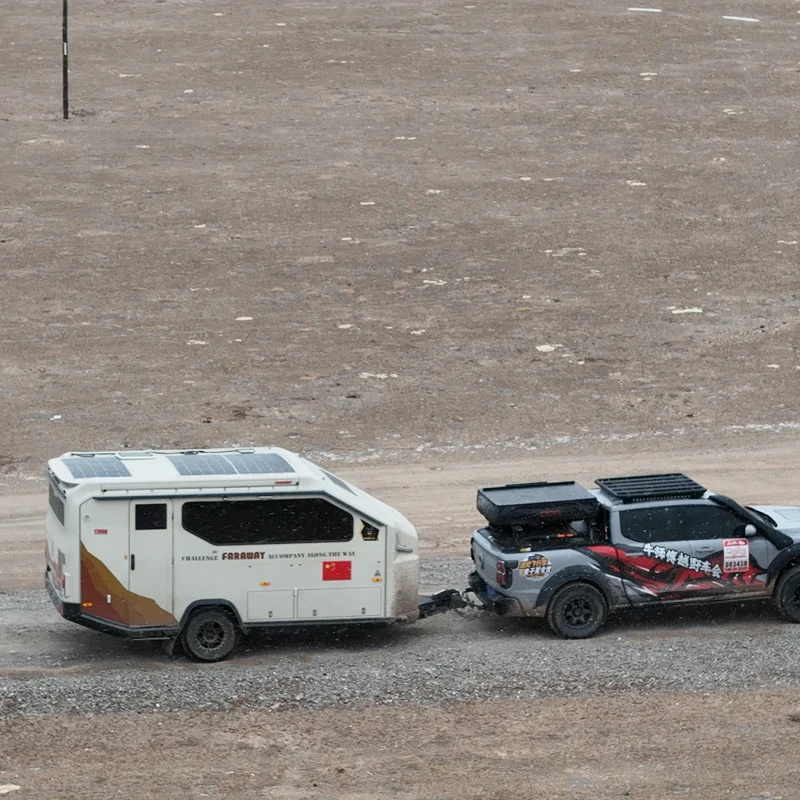 Практичный удобный одноосный всплывающий Кемпер экспедиция трейлер RV с Li-cell