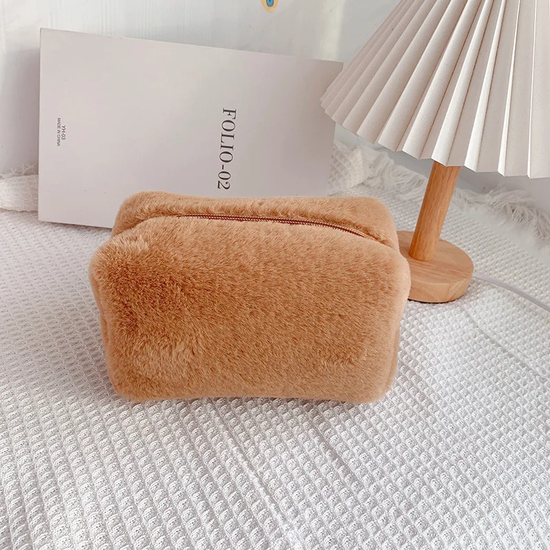 wholesale travel cosmetic bag lady plush makeup bag cute stylish cosmetic pouch bag for women