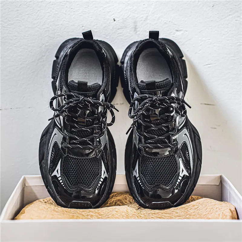 20 Years Shoes Manufacturer OEM Customized Logo Soft Insole Casual Trainers Sneakers for Female and Men