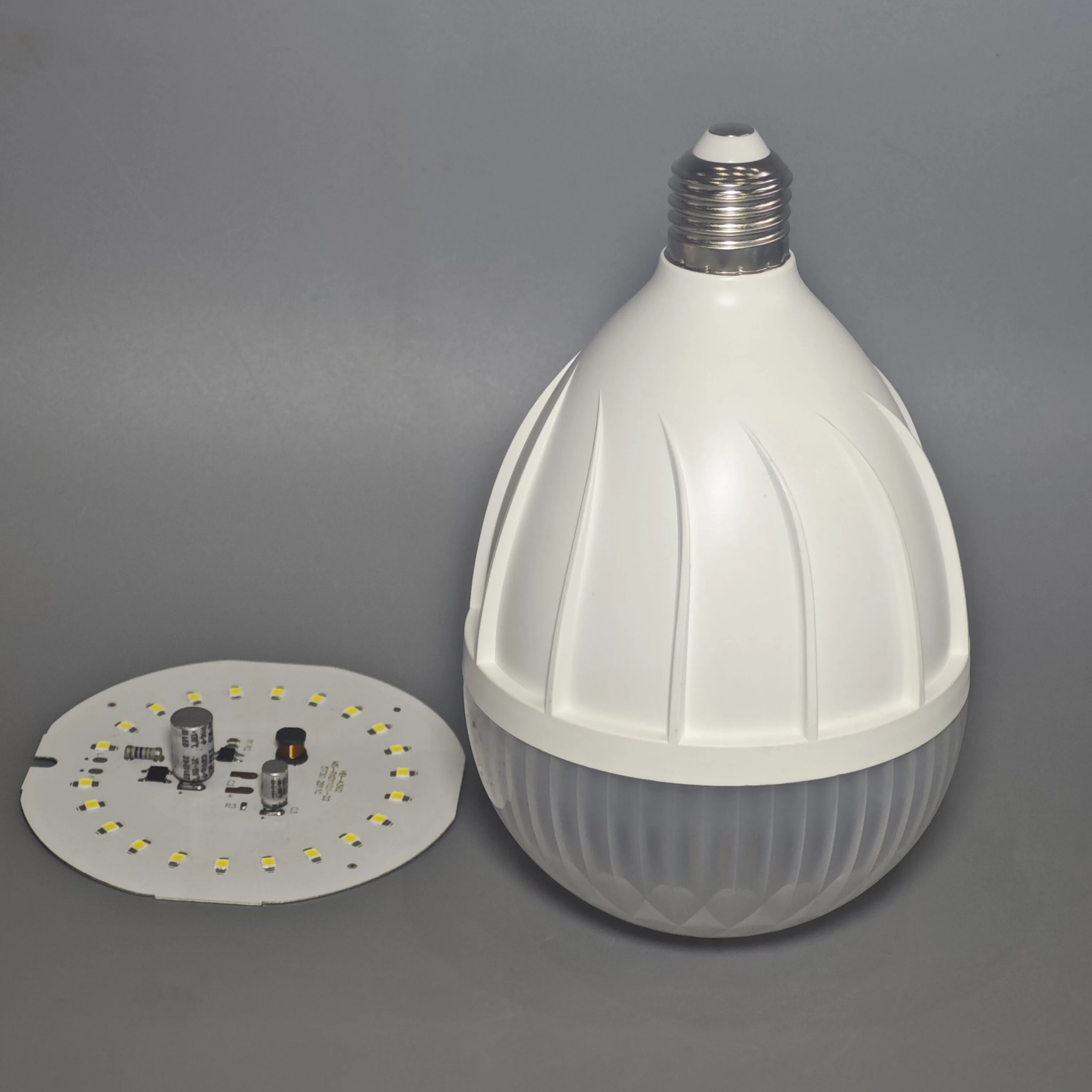 Wholesale China Cheap 5W 9W 10W 13W 15W 18W 20W 25W PC + T Shape Light Led Bulbs With Reasonable Price LED bulb raw material