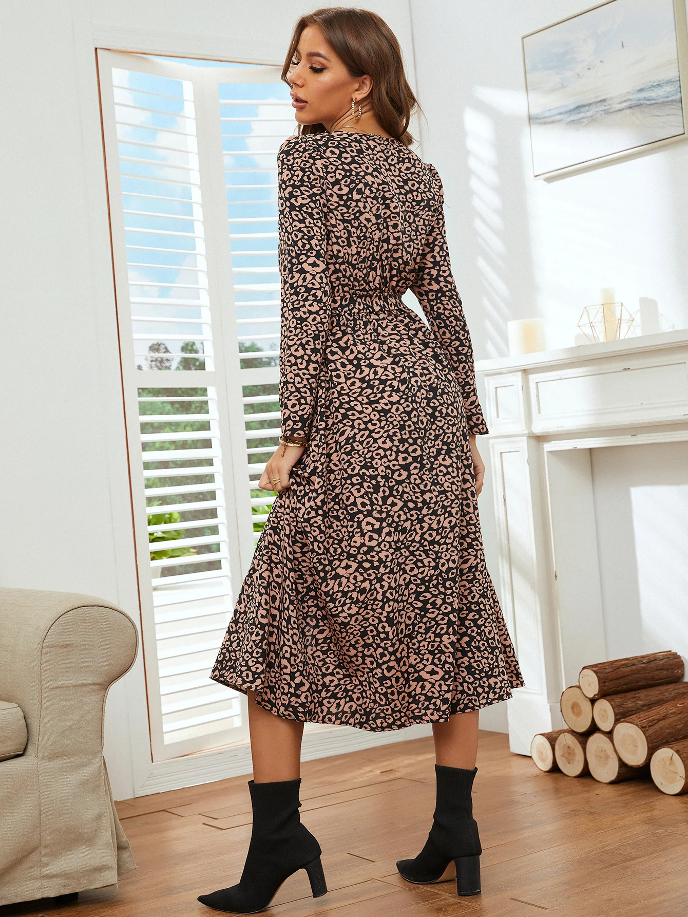 Shein Popular Hot Sale Clothes Good Quality Elegant  Print Surplice Neck Dress Casual  Woman Fall Dress