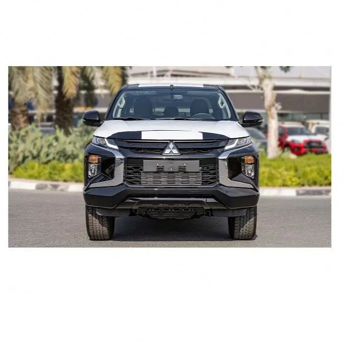 Чисто использованный дешевый MITSUBISHI L200 SPORTERO DC 2.4D