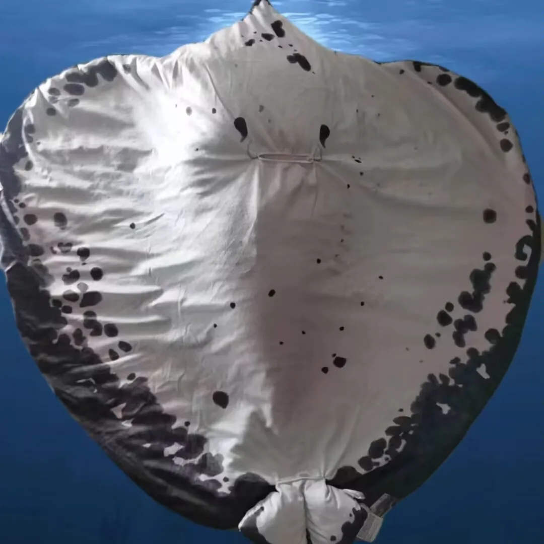 Simulation Devil Ray Carpet Pillow Doll Lifelike Manta Ray Fish Plush Toys  Air Conditioner Room talk toy