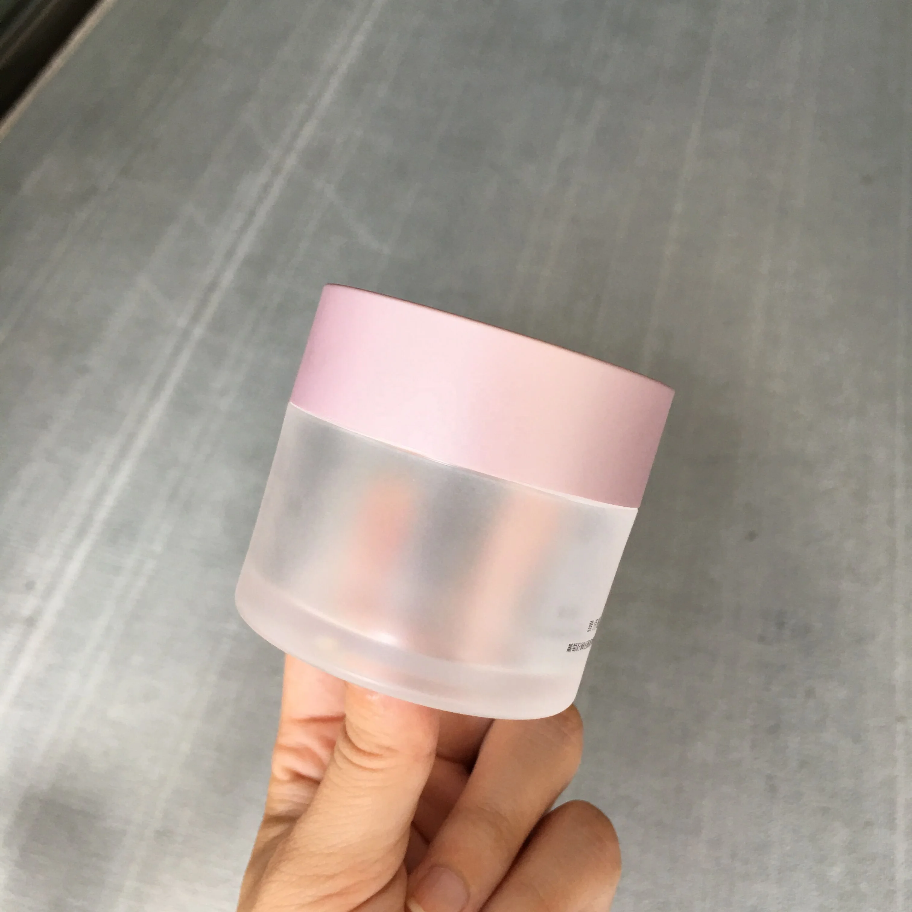 
Manufacture acrylic contaioner jar 2oz capsules jar 