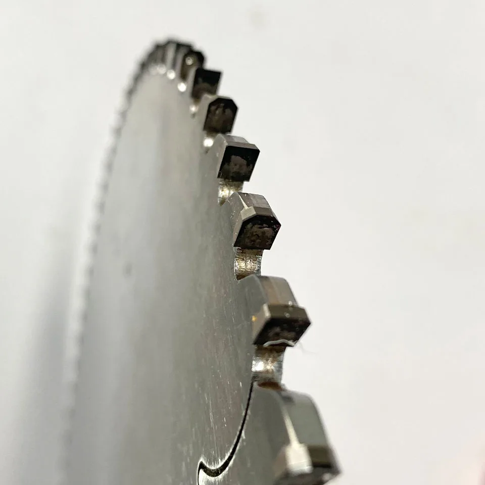 340x4.4/3.3x80xz84 PCD Panel Sizing Saw Blades for HPL Chipboard Wood Cutting Machine