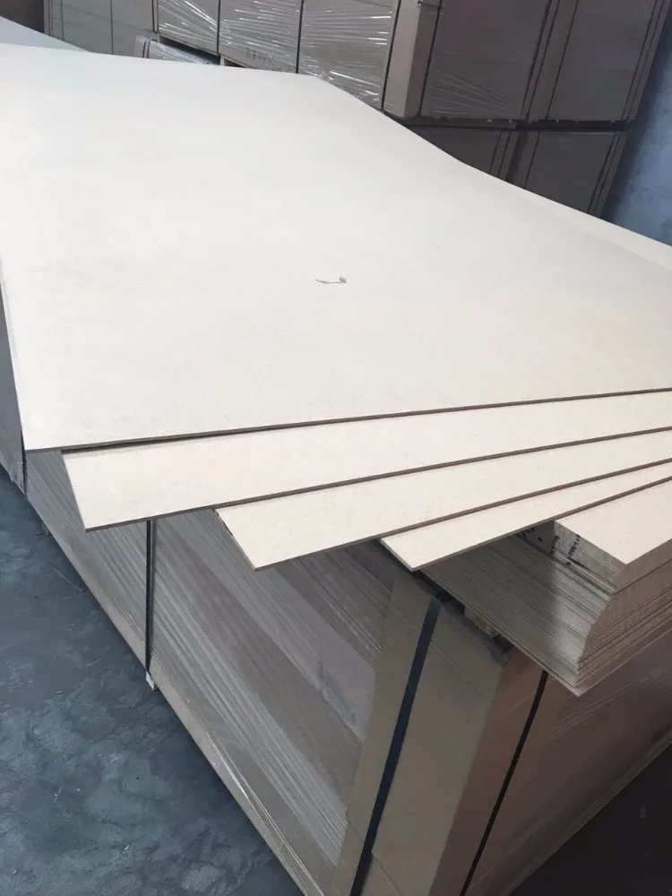 Customized 3mm / 6mm / 9mm / 12mm / 18mm melamine mdf / raw Mdf Board / wood mdf sheet