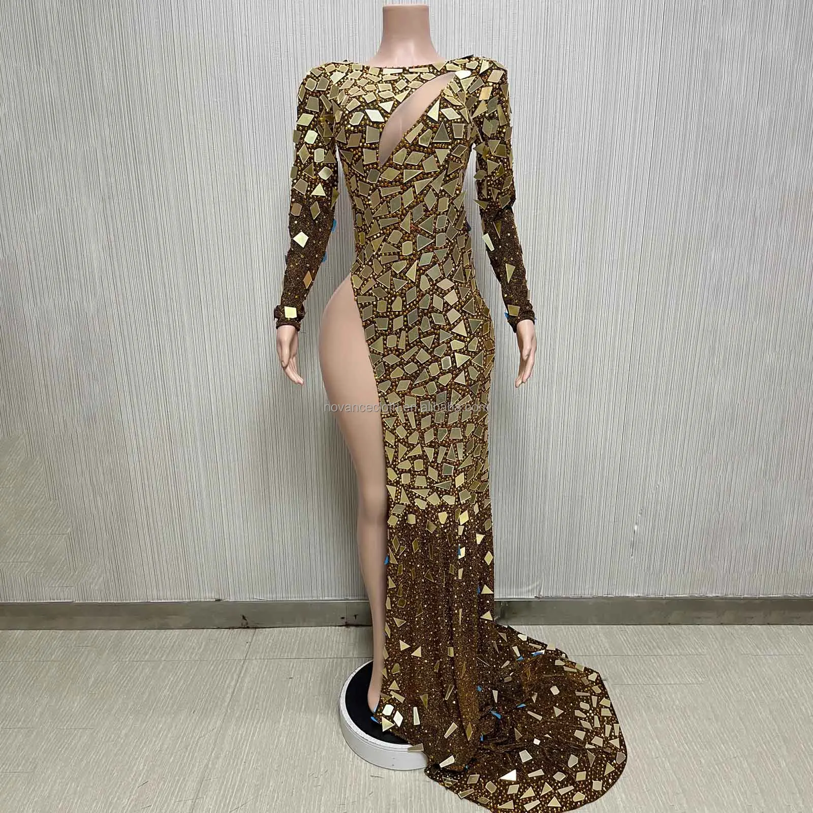 Женское Y2599-C платье с блестками