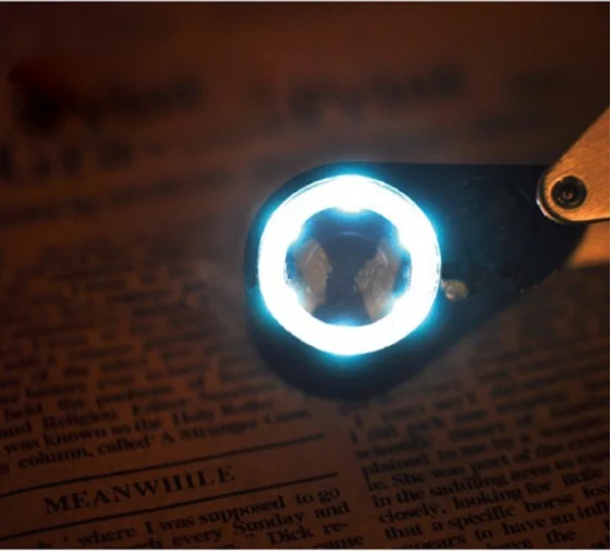 10x Mini Folding Jewelers Eye Loupe Optical Glass Magnifier 6 LED Light & UV Light Magnification