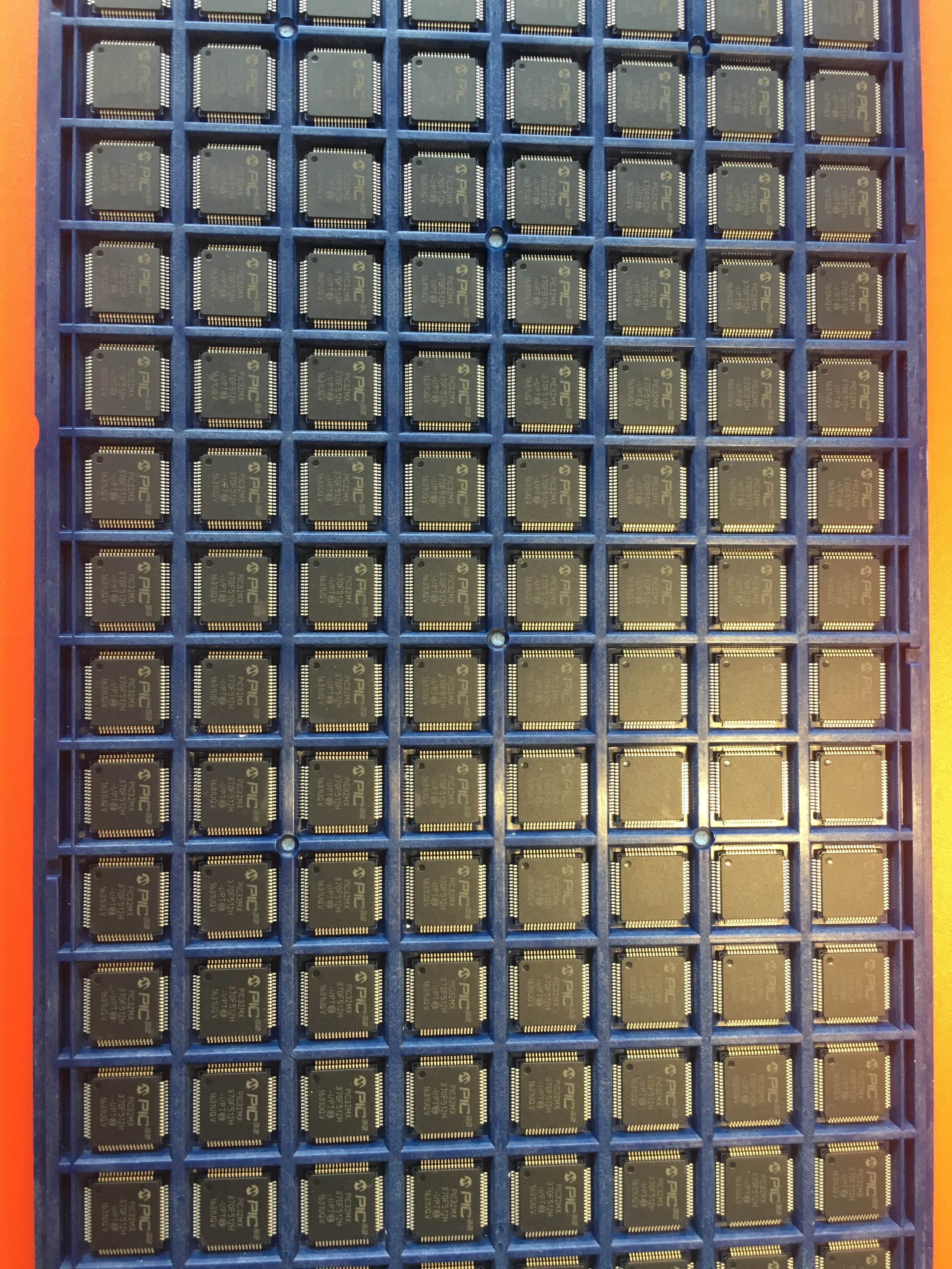 DSPIC33FJ16GS402-50I/MM IC MCU 16BIT 16KB FLASH