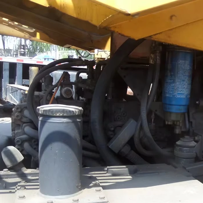 Используемый роликовый Bw225d-3 Bomag для продажи в Шанхае Китай 25 тонн уплотнитель
