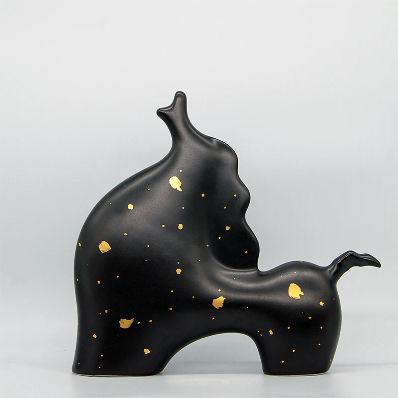 
THE SHOUTER Chinese Desktop Porcelain Ornament Contemporary Home Decor Ceramic Herding Horse Handmade Figurines 