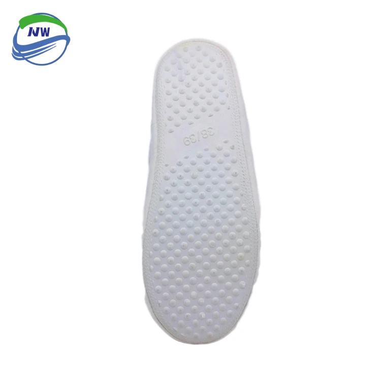 Cute cartoon winter pompom slippers woman cute animal slipper