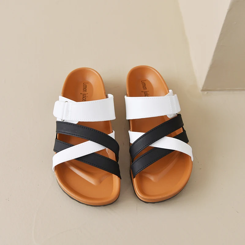 2024 new designer simple summer fashion shoes assorted color flat slipper slides outdoor beach walking style shoes slides