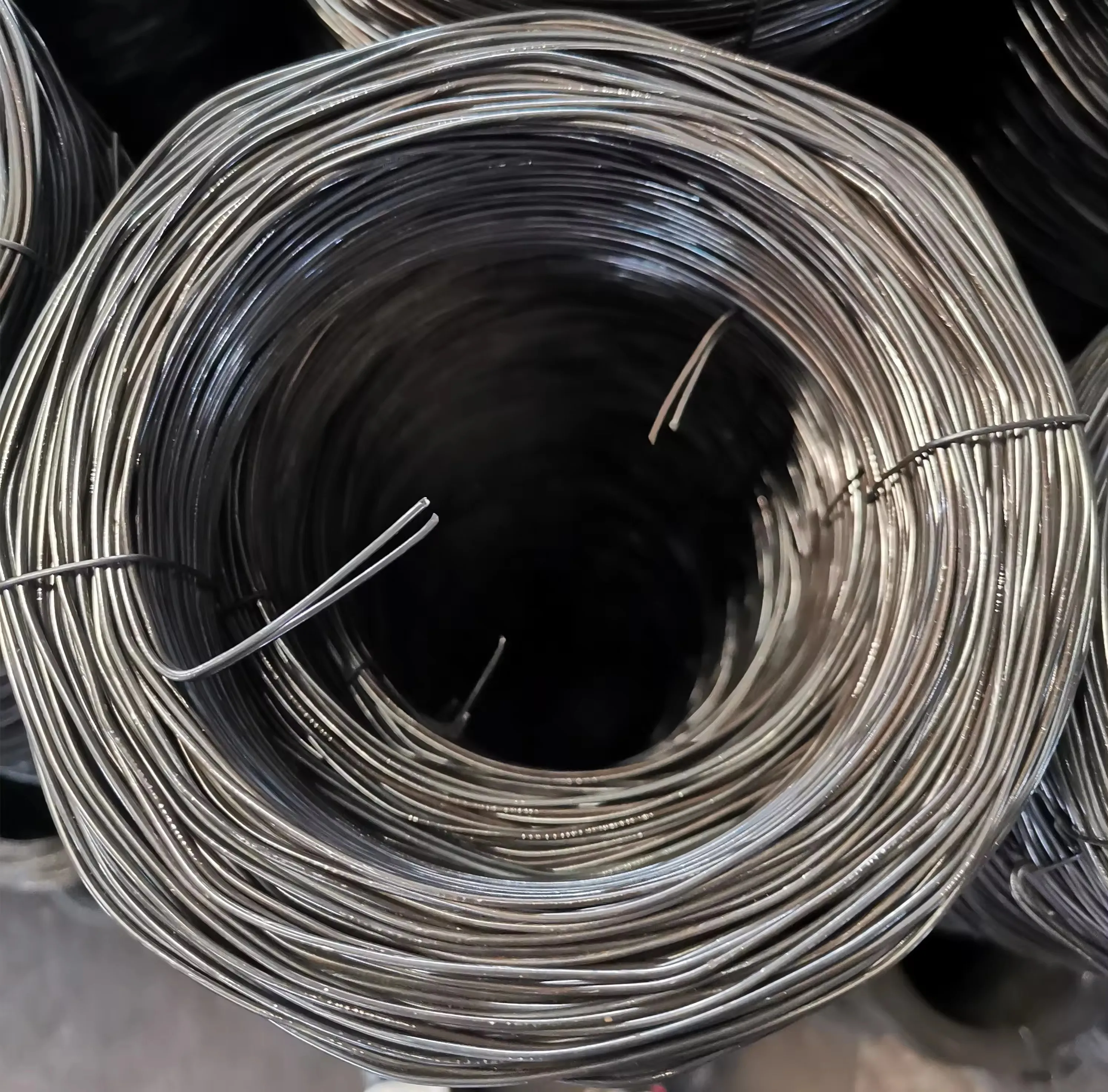 Annealed Wire Double Twist Black Binding Wire 18 Swg Random India Metal Spiral Single Binding Wire Coil