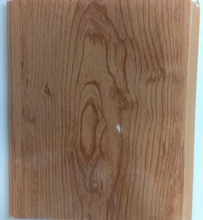 China Customized PVC Ceiling Panel Waterproof Ceiling in Woodgrain Design