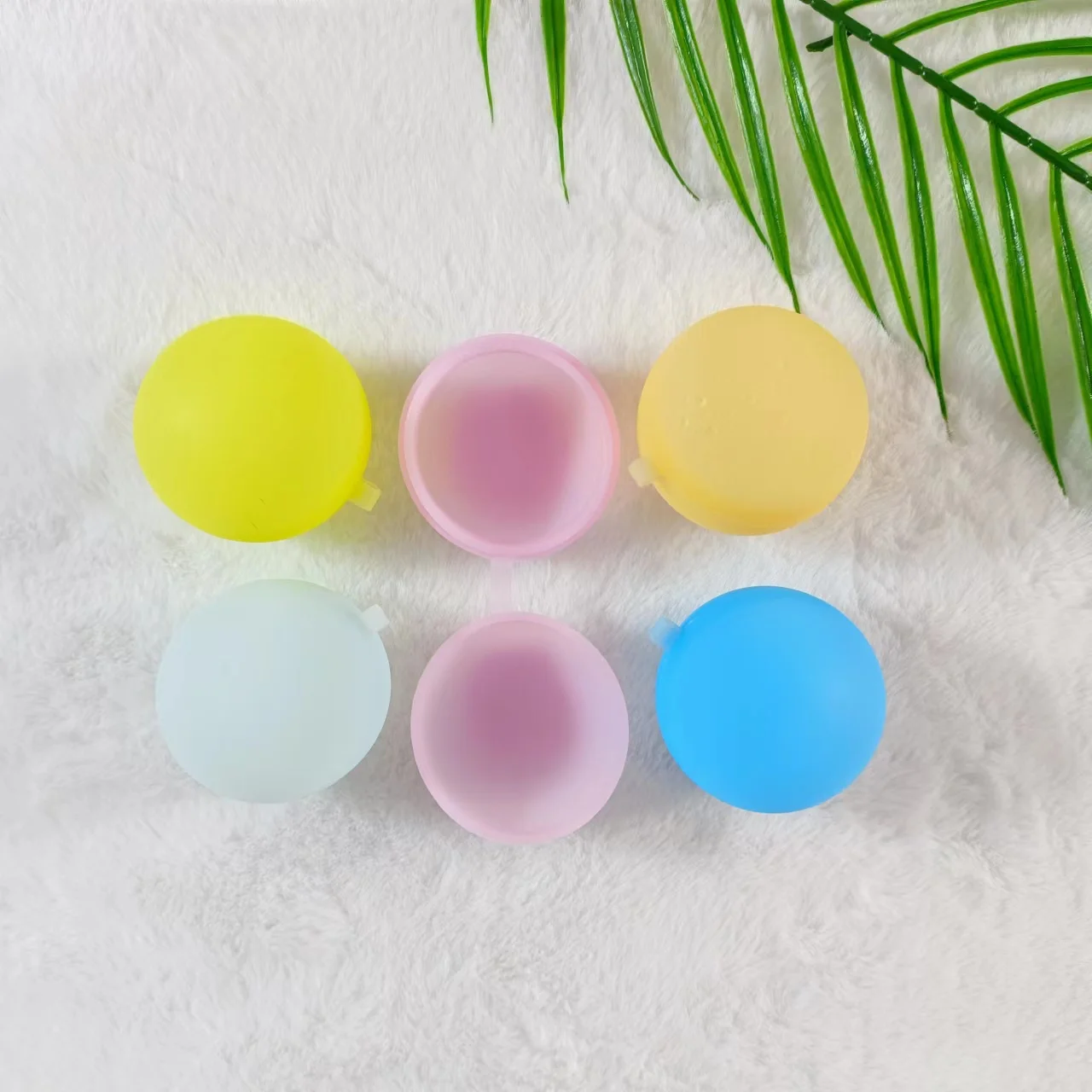 Wholesale silicone reusable water polo toys for children Kids water bomb splash ball  for water fighting