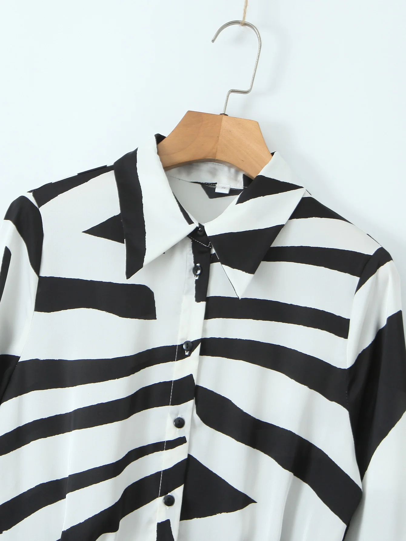 Turn down collar black white color print long sleeve side bow tie casual fashion shirt dress for women