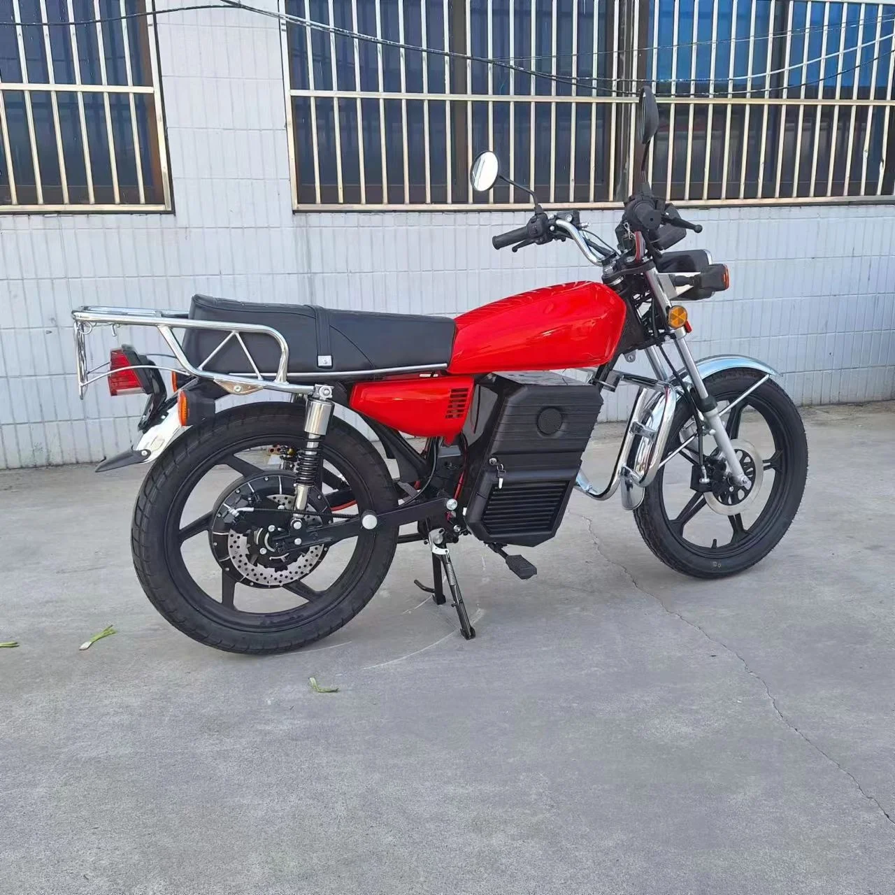 2024 Электрический мотоцикл E-bike классический CG литиевая батарея 2000W 72V30A