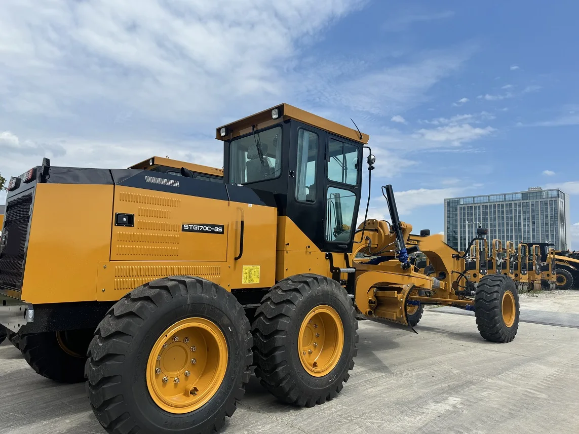 Brand new all wheel drive motor grader with front blade STG170C-8S motor grader made in china