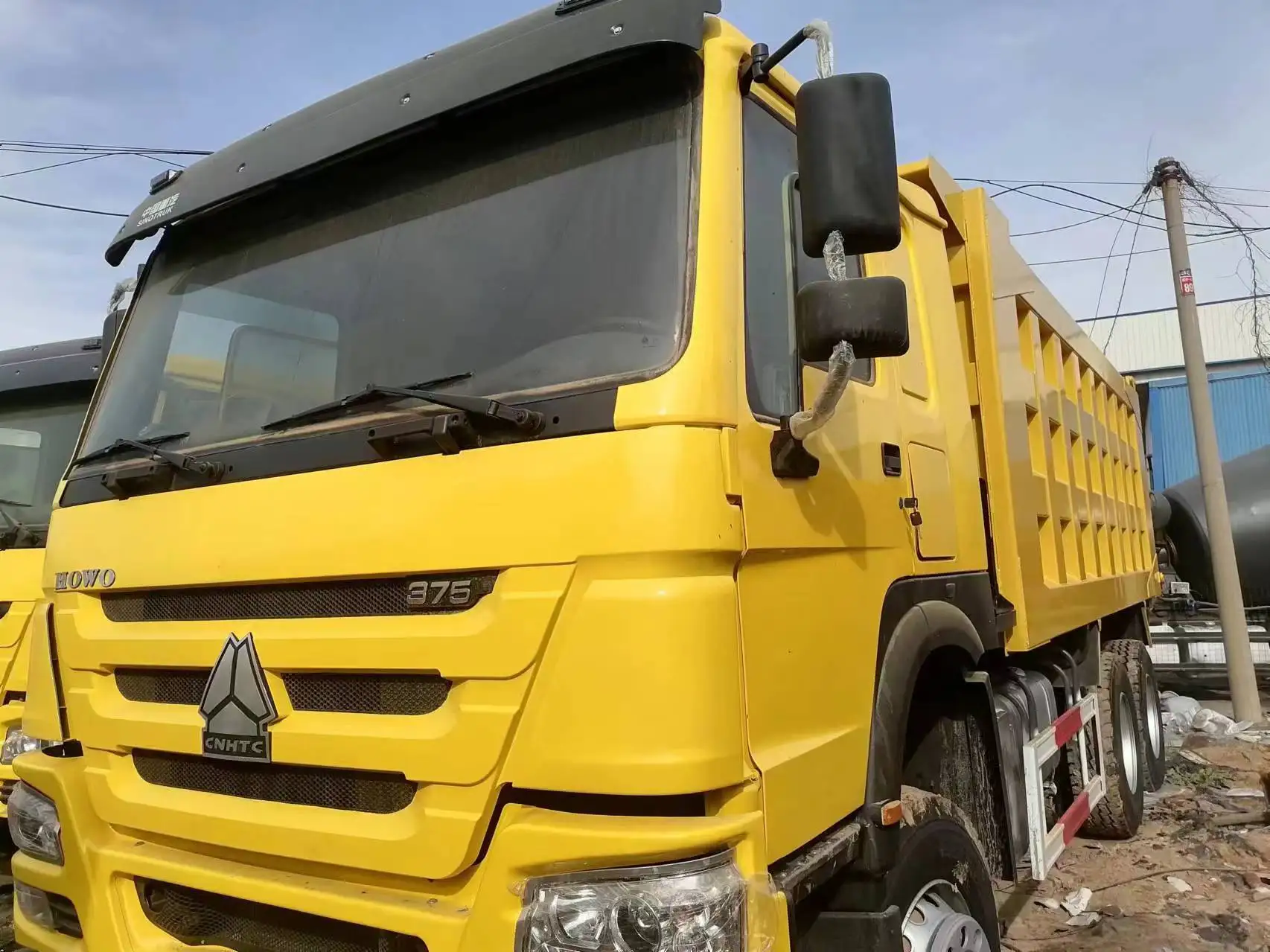Sinotruk 10 шин HOWO грузовик 6*4 самосвал