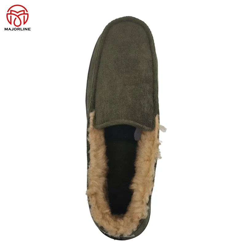 OEM selling  Manufacturer Custom Wholesale coduroy Slippers for Men Flat Moccasins Loafer Driving Shoes Dress Shoes for Men