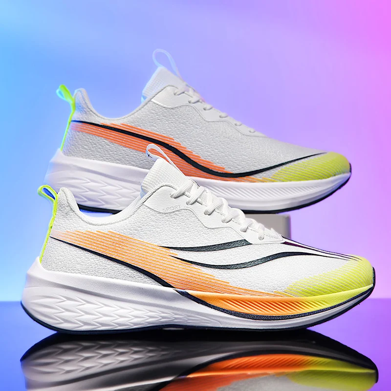 Мужские спортивные кроссовки