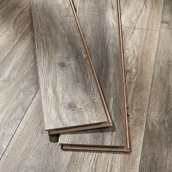 TAP & GO Best Seller Nature 3Mm Veneer Flooring Red Oak Plank For Apartment