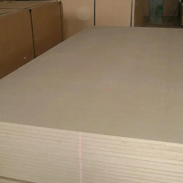 1830X2440X6 9 12 16 18 25 38 45 43 48 60mm  melamine mdf from LULI guang xi factory