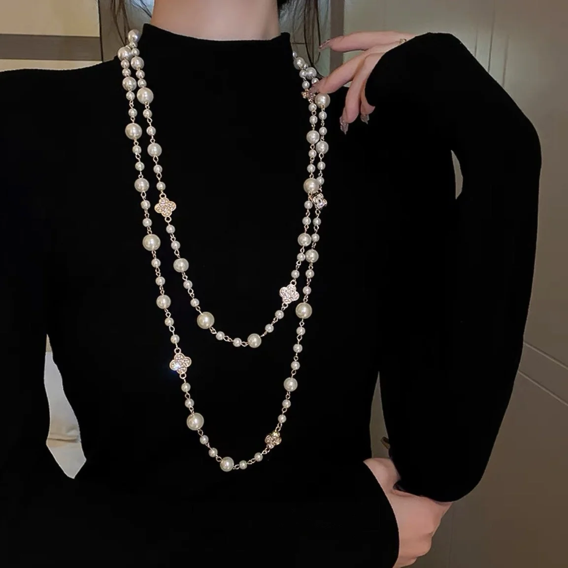 Fashion Clothing Chain Synthetic Pearl Necklace Long Elegant Luxe Sweater Chain
