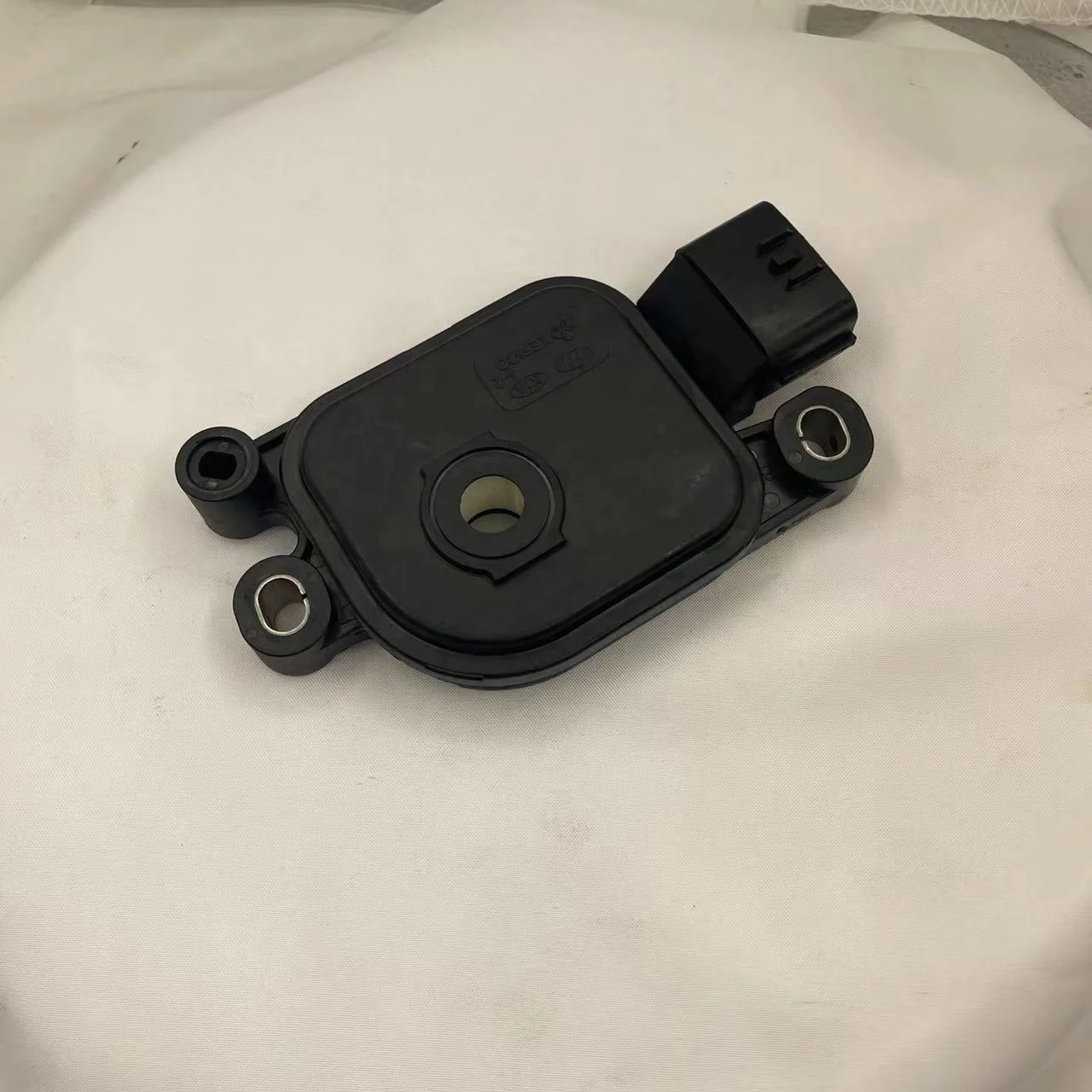 Automatic Transmission Gear Position Sensor Inhibitor Switch for Hyundai KIA 42700-3B000